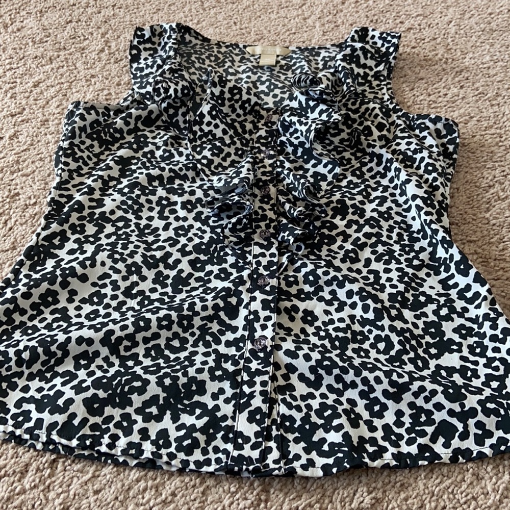 Banana Republic no sleeve blouse